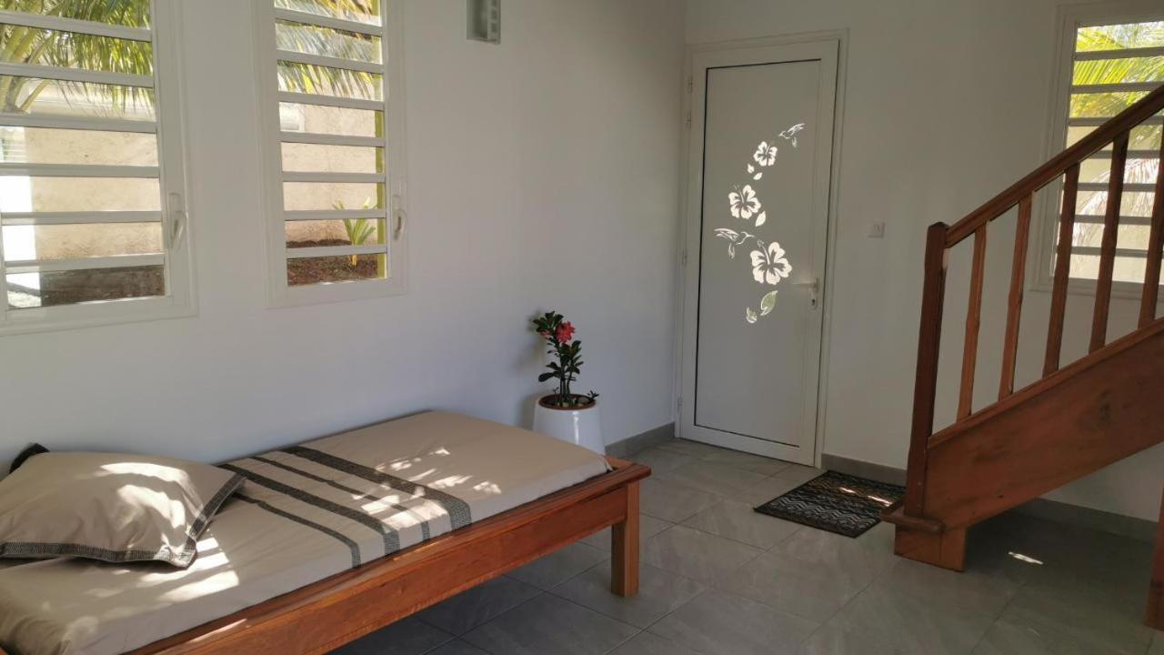 Cap Des Anses Apartment Sainte-Anne Luaran gambar